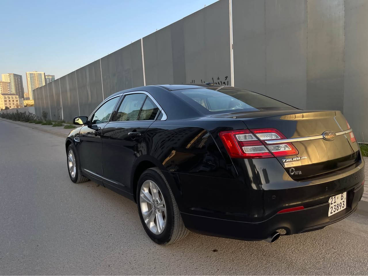 فۆرت تۆرۆس ٢٠١٣
بێ بۆیاخ 
نیڤا 
ناو زەرد و حاسە و تەعدیل سورعە و کوشن کارەبای و کۆمەڵێک مواسەفاتی تر
ساردی نییە سەیارەکە زۆر زۆر جوان و ڕێک و پێکە
گێڕ و مەکینە و کارەبای بە شەرت 

سەیارەکە نمونەیە لە جوانی و پاکییدا

بۆ زانیاری زیاتر پەیوەندی بکەن بەم ژمارە تەلەفونەوە 

*********** السليمانية, العراق
