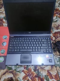 هارد٢٥٠ • شاشة١٤.١ • كرت شاشة