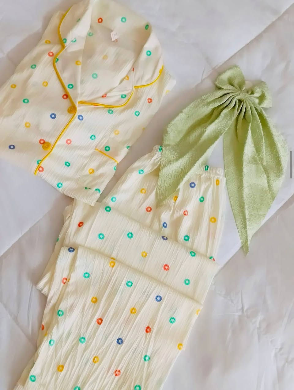 قماش كريشة قطن درجة اولى 
سعر الدرزن ١٠٥ الف 
قياسات وزن ٥٥ الى ٩٠ كغم
الدرزن اربع نقشات حسب اختياركم


**إذا كنت صاحب هذا الإعلان وتريد حذفه لأي سبب، رجاءا أرسل رسالة إلى الدعم الفني**