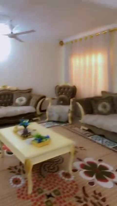 الدار للبيع /منطقة دور الانوار
الاستفسار الاتصال ع الرقم
‭0773 401 3710‬
