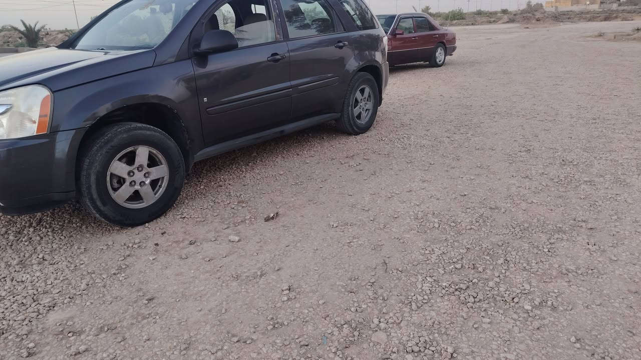 شوفر كوينس مديل ٨ مكفوله من ضربه وصبغ سياره مكينه كير حداديه تبريد جاهزه سياره من كلشي سعر ٦٥ وبيه مجال *********** مكانه بلشاميه
