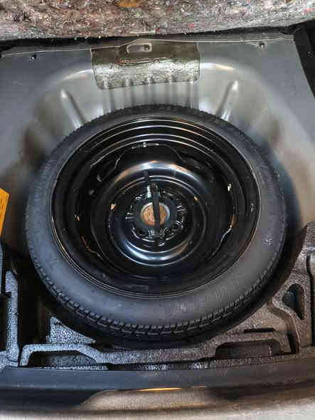 السلام عليكم .
بروتون جين 2 موديل 2016 .
السيارة ماشية 63 الف مكفولة كفالة عامة من الضربة او الصبغ او البارد السيارة ممبدل بية برغي نضيفة جداا محرك 1600 وكير AT المرغوب السعر 85 وبية مجال بسيط حق الجية مكانه بغداد /الطوبجي او المنصور الرقم *********** .
