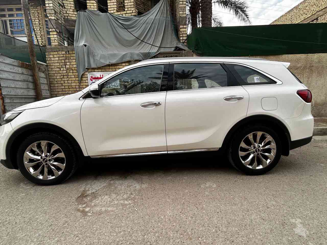 كيا سورنتو2019خليجي
السلام عليكم 
كيا سورنتو 
موديل2019
وارد خليجي كلين 
ماشيه 100الف كم
مواصفات
مثبت سرعه 
تحكم ستيرن جهتين 
ثلاث انضمه قياده 
كشنات جلد
ثلاث قطع تبريد 
اشاير بلمري 
نضام ترحيب 
السعر 260وبيها مجال
المكان بغداد 
رقم الهاتف 

‭٠٧٧٤ ٧٠٧ ٨٨٥٩‬
