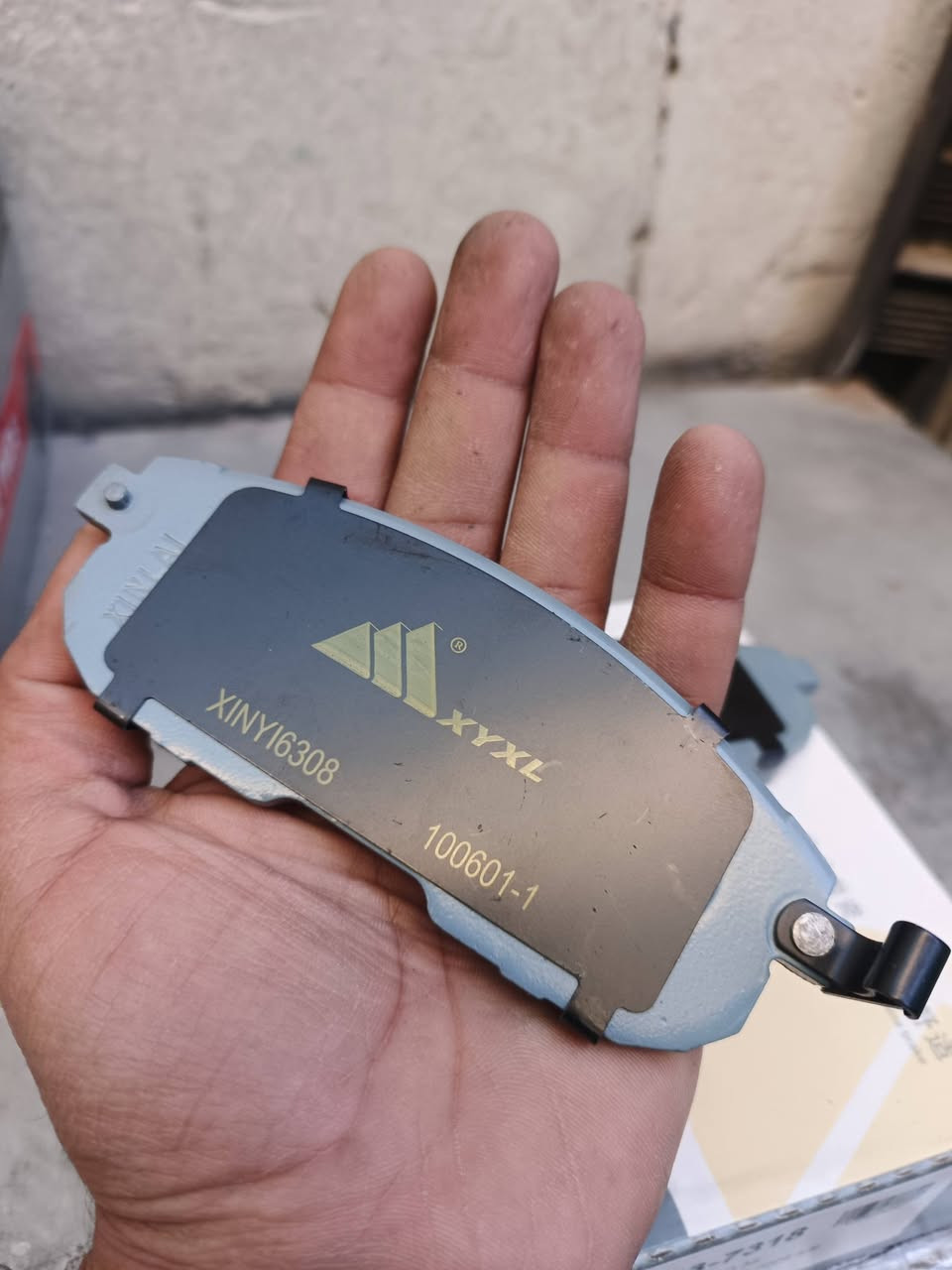 دسك فيرسا 2008/2010+سنترا 2010/2018حاويات باله اوربي جوده عاليه جمله مفرد يوجد توصيل الى جميع المحافظات للتواصل ***********
