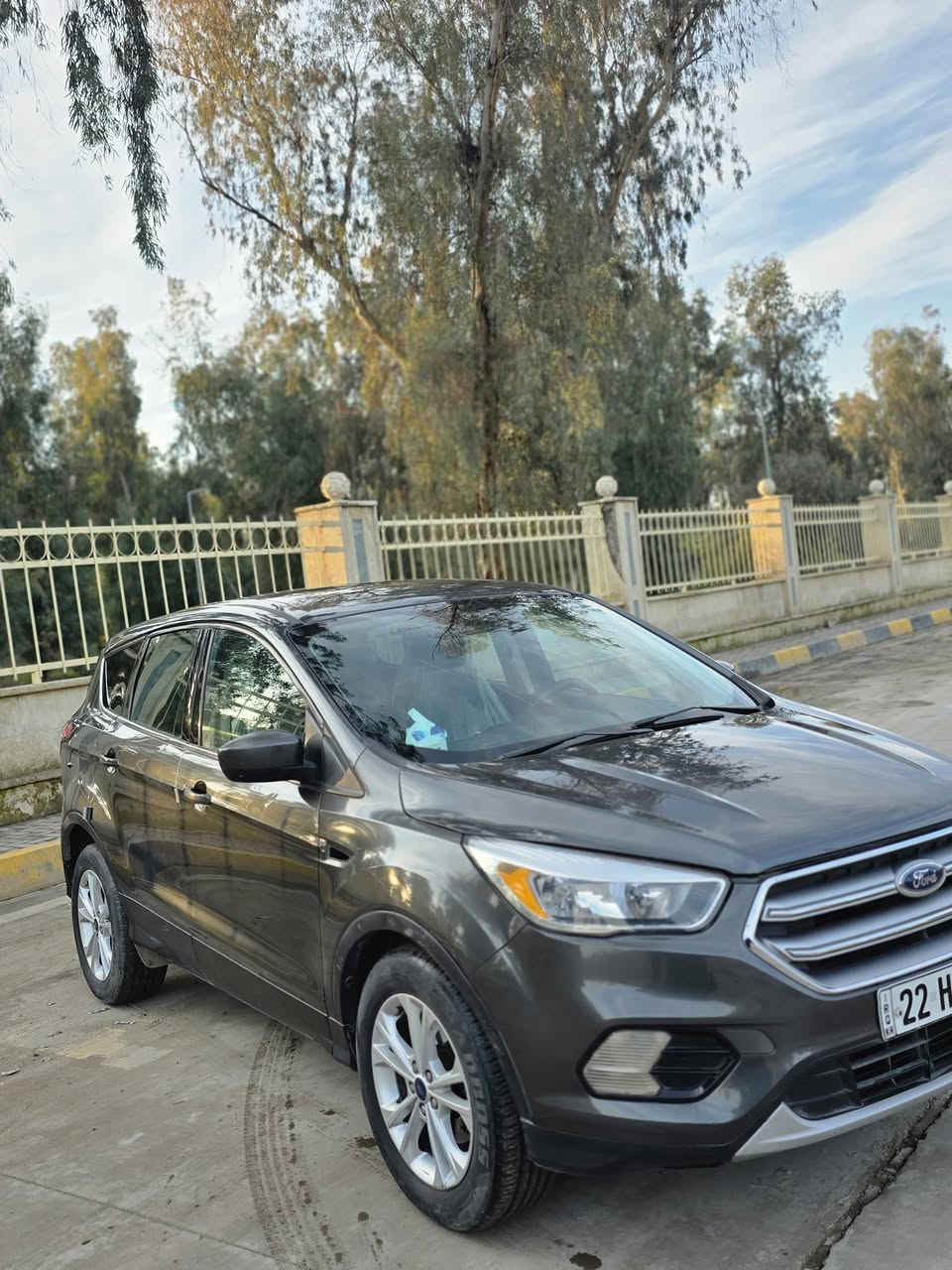 السلام فورد سكيب موديل 17 رقم اربيل الجديد  باسمي فحص وهزه جديده محرك 1500 تيربو وكير وتبريد وحدادية كلها بشرط تحكمات ستيرين منظومة لايت سستم صوت سيارة مال جناي على ايدي السيارة بيها قطعة وحدة تبديل 105$ وبيها مجال بدون دواخل بدون لغود والسونار موجود واي استفسار انا حاضر 
عنواني الموصل ***********
