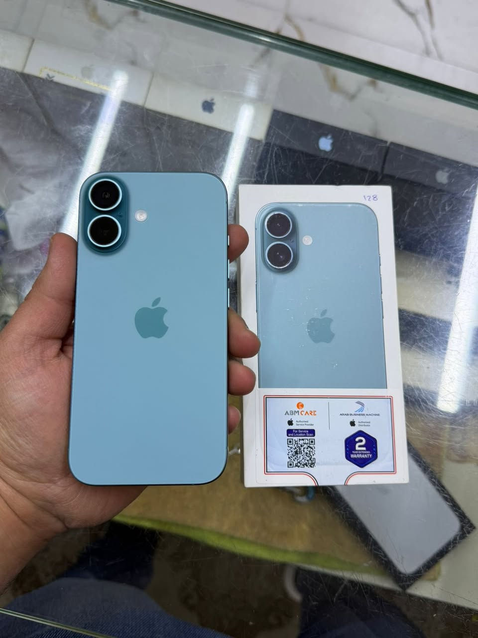 ايفون 16 ضمان ABM شرق اوسط
بطارية 100 مستخدم قليل جدا
ذاكرة 128 وملحقاته كاملة نظافته ١٠٠/١٠٠  
((( السعر ادخلي خاص اكتبلي تم ويجيك السعر مباشرة هيج لون مميز  🌚🩵 )))
وشعندك للبيع او مرواس او تشتري كلشي نستقبل راسلني عالخاص عنواني النجف 
*********** رقمي هذا للاستفسار
