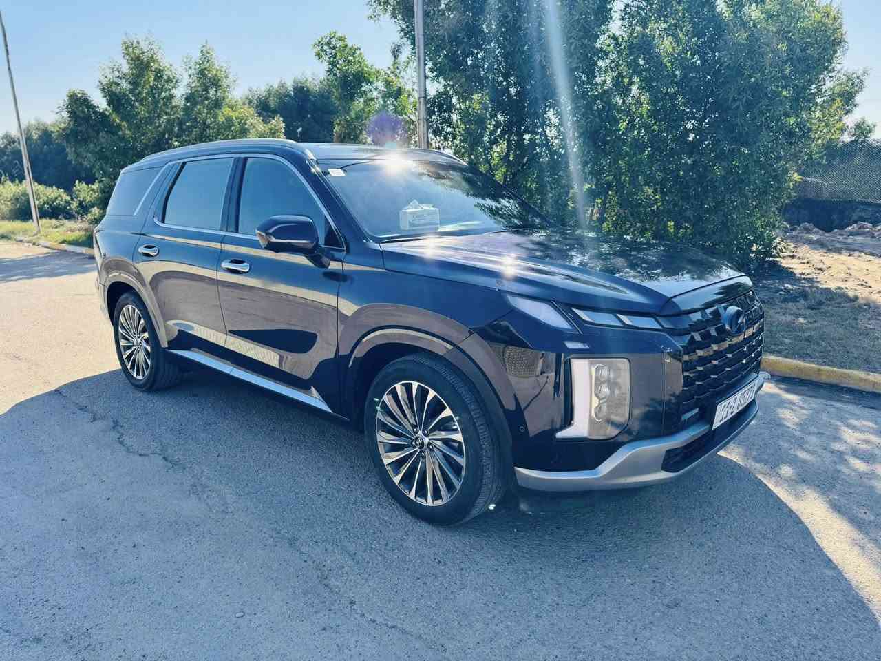 معروض للبيع
بلسايد كالكرافي 2024 بغداد

فول مواصفات للاخير اعلى فئة 

لون مميز نيلي متغير 

السياره زيرو ماشيه 13 الف فقط بدون نقص نهائيا 

حادث جاملغ وبنيد  بدون دواخل وشواصي

محرك 6 سلندر 3.8 مكفول من كلشي

مواصفات السياره فتحتين بانوراما 

كراسي جلد وكهرباء وتدفئة وتبريد 

عداد دجتال وانارة داخلية وسستم صوت سماعات 12 سماعه

5 كامرات وردارات 360 درجة 

شاشة اكبر حجم ووضعيات قيادة وتتقدم وترجع بالريمونت 

وبعد بيها هواي مواصفات

مكان بغداد البلديات شارع المصرف

السعر (278) ورقة وبيها مجال بسيط للشراي ***********
