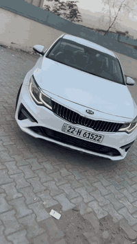 السلام عليكم كيا اوبتما أمريكي موديل 2020 مكينه 2400 جديده سياره كلين وناشر صور الحادث كلش بصيط ايربك كله سليم بيهه بل العراق جاملغ ايسر صبغ فقط سياره جديده معنه الكلمه من كل جانب عل وضع الشركه  صدر جديد تخم تاير جديد  ماشيه 67 رقم اربيل بسمي تريد تحويل وكاله موجود مواصفات سياره جميع مواصفات عده بصمه والفتحه معروفه مواصفات fe ميحتاج اذكرهه السعر 150 بيهه مجال مكان سياره بغداد التاجي
رقم الهاتف ***********
