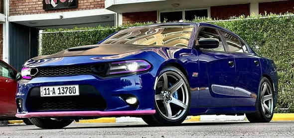 جارجر سكات باك وايد بدي 2021 بلونها المميز 💙

السلام عليكم جارجر سكات باك وايد بدي موديل 2021 السيارة نضيفه جداً ماشية 57 ومتعوب عليها حالة السيارة جاهزة من جميع النواحي رقم بغداد باسمي ثاني يوم التحويل سعة المحرك 6400 بالمختصر متعرف تمشي عدل من قوة العزم والقدرة الحصانية طبعاً خصصت هذه المركبة لعشاق السيارات الرياضية اليعرف قيمتها 

وراح اعرضها بسعر جداً مناسب  للعلم السيارة وارد امريكي بيها قطعتين جاملغ وبنيد مبدل موجود السونار 

السعر ‼️ علق بتم يجيك السعر بالخاص ‼️

***********
مكان السيارة بغداد
