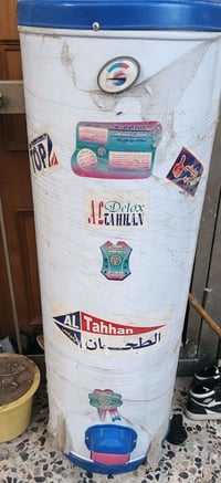 سخان للبيع ١٢٠ لتر مستعمل نضيف جدا حي الاعلام سوق اميمة ٠٧٧١٦٩٨١٣٨٨ سع...