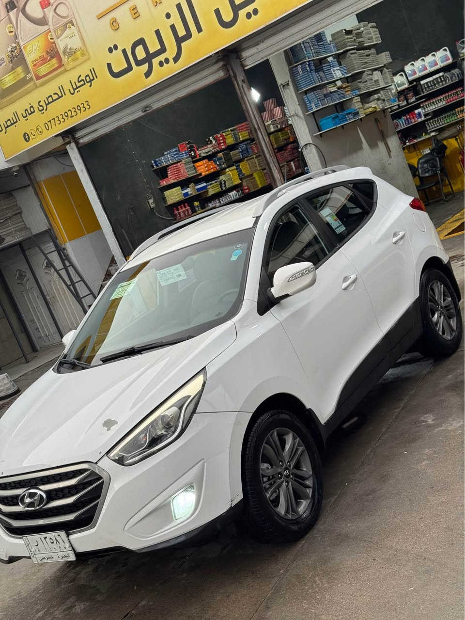 يا الله سلام عليكم توسان خليجي مديل 2014 رقم بصره حره سنويه منتهيه حجم محرك 2000 دوش بيها صبغ طرف قماره اثر خياس والباقي كفاله عامه محرك بي اول تشغيله بي صوت رواجز محرك ما مفتوح الاستفسار *********** سعر 127 وبيها مجال السراي عنوان بصره ابو الخصيب البصرة, العراق
