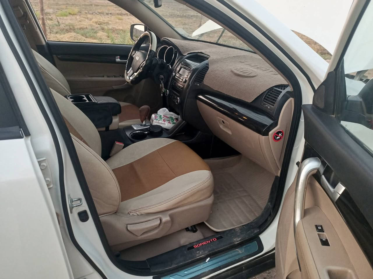 سورنتو موديل 2011بابل بسمي رقم دولي فول ماعده البصمه خليجي سبه راكب تخم تاير حداييه ومكينه جديده/السعر 148وبيهه مجال بسيط رقم الهاتف ***********بي وتساب
