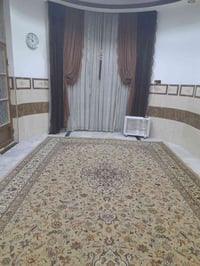 برده • للبيع