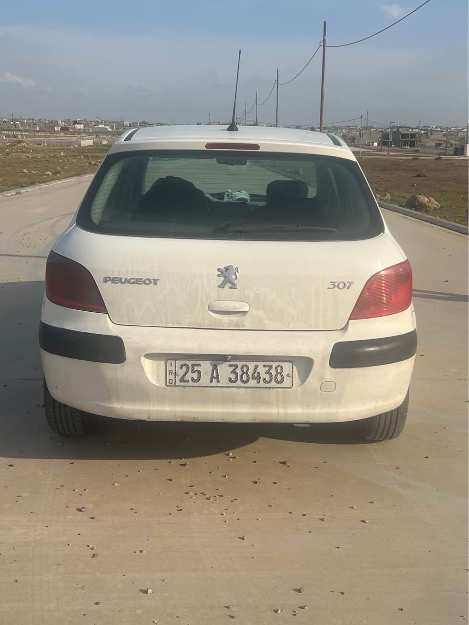 سلام و عليكم بيجؤ 307 مؤديل 2005 رةقةم كةركوك مشروع وطنية تا 2030 تازةية كؤبؤن بةنزيني هـةية بة ناو خؤمة تةحويل كردن بة شةرت گير و مةكينة و كارةبايةت و تةبريد بة شةرتة تاخم پيشي تازةية تاخمي تايةي لؤكي لة سةرة سةيارةكة هـيچ نو قستانيةكي نية دوو پارچةي بؤياغة چاملغ دواوة لةگةل قاپي پيشةوةي سةكن بئ ناوگرتن هـيچ تري نية لة كةركوكة سةيارةكة 
سعري 58 وةرةقة و مةجالي برايانة 
***********
*********** كركوك, العراق
