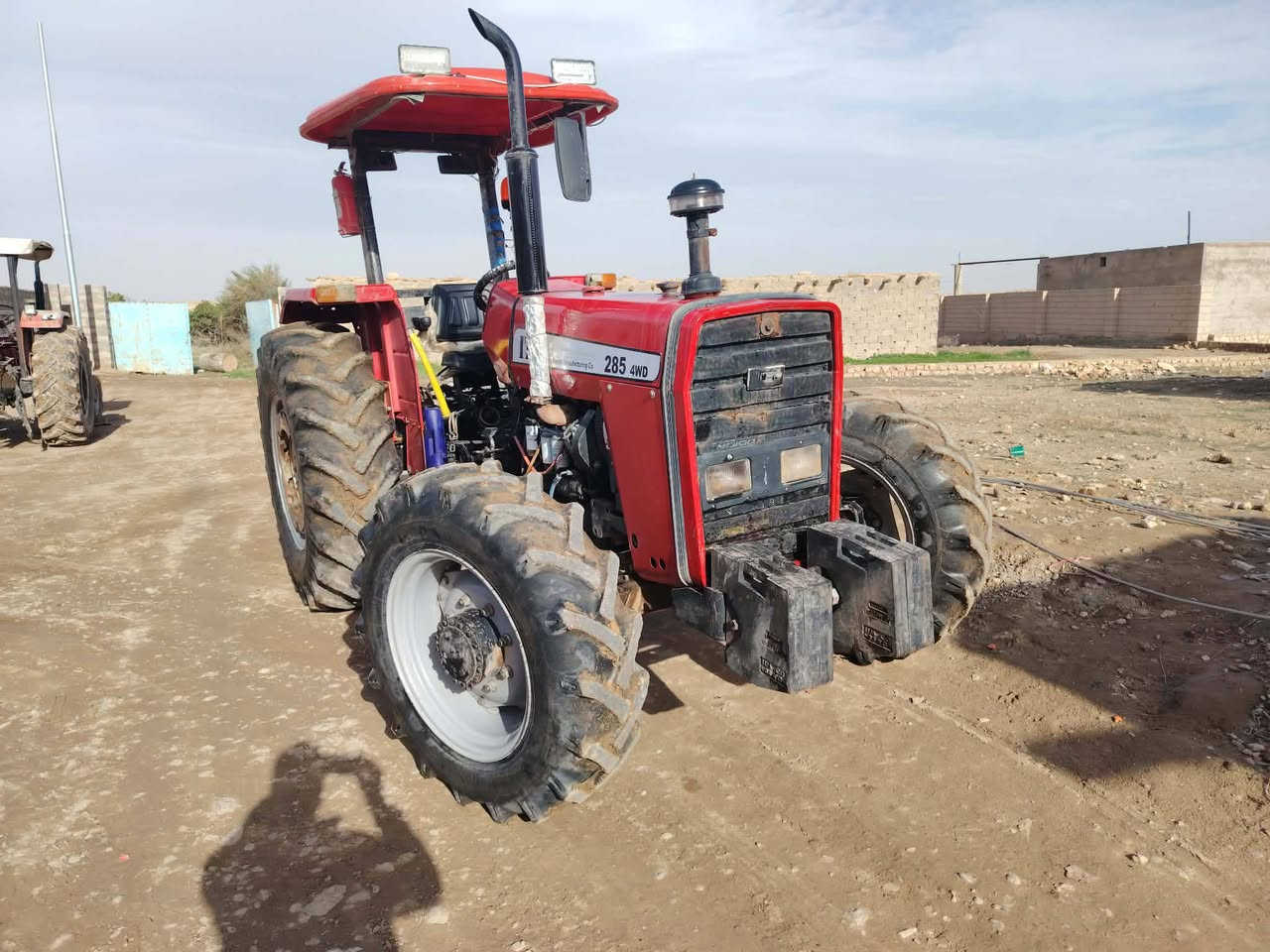 ايراني موديل 2013 محرك مجفت تحوير بدون رقم مكفول من عشائر وسرقه ***********
