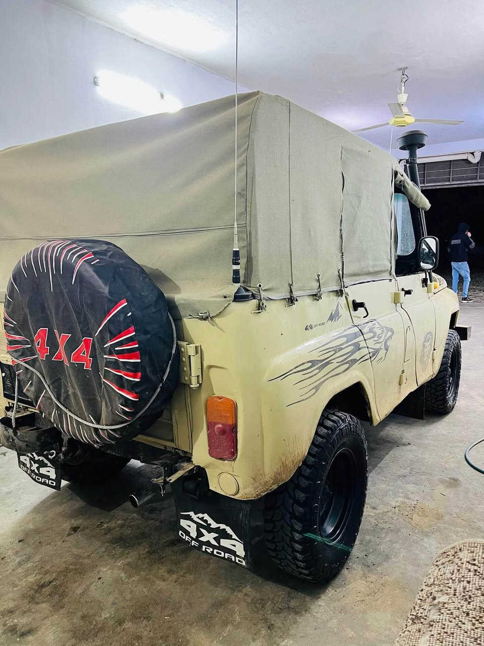 جيب وازيؤفروشتن شوين كؤيه هه موو شتي بسلاديي خؤيتي *********** كويسينجاك, أربيل
