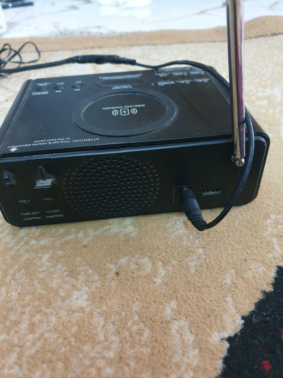 السلام عليكم 
راديو باحث عدد أثنين بحالة جيدة وسحب قوي ونقاوة في الصوت وعكس ذالك يرجع الراديو يعني على الفحص .
الملحقات يوجد شاحن مع كل راديو .
سعر الاثنين 35  الف ..بي مجال بسيط 
بغداد ....مزيد من التفاصيل ...خاص .


**إذا كنت صاحب هذا الإعلان وتريد حذفه لأي سبب، رجاءا أرسل رسالة إلى الدعم الفني**