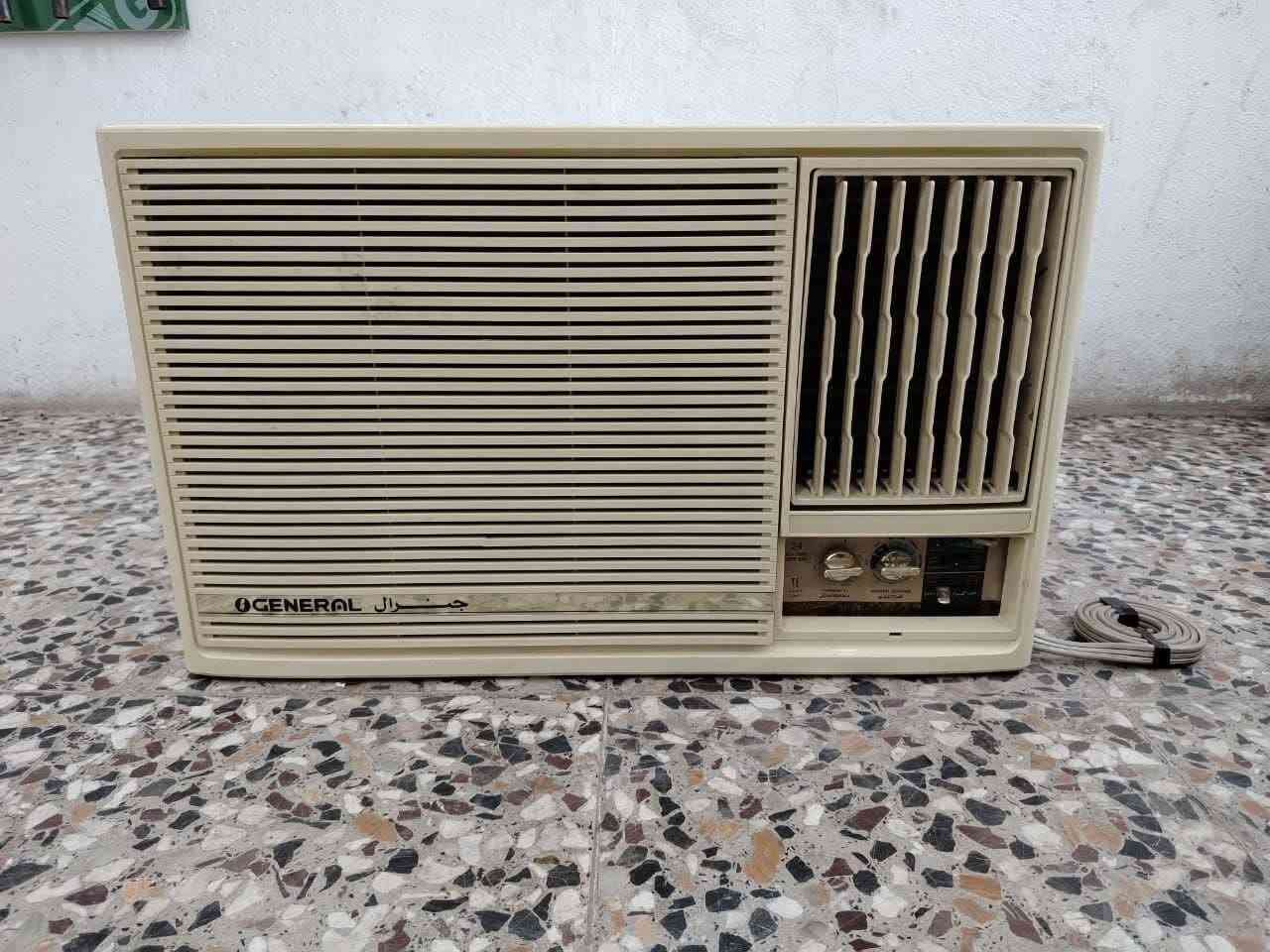 سلام عليكم مكيف جنرال ياباني شغال كلش نضيف على وضع شركه بلادي نظافته 95 برودته فول السعر 425 مكاني بغداد الكرادة***********
