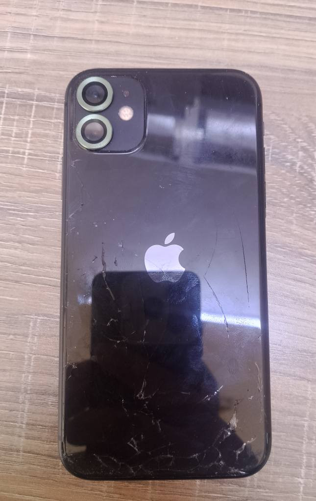 ايفون 11 العادي
مبدل فقط بطارية اصليه 
البقيه كله بلادي وفيس ايدي شغال 
وبي فطور بسيطه بالظهر 
السعر 180 الف


**إذا كنت صاحب هذا الإعلان وتريد حذفه لأي سبب، رجاءا أرسل رسالة إلى الدعم الفني**
