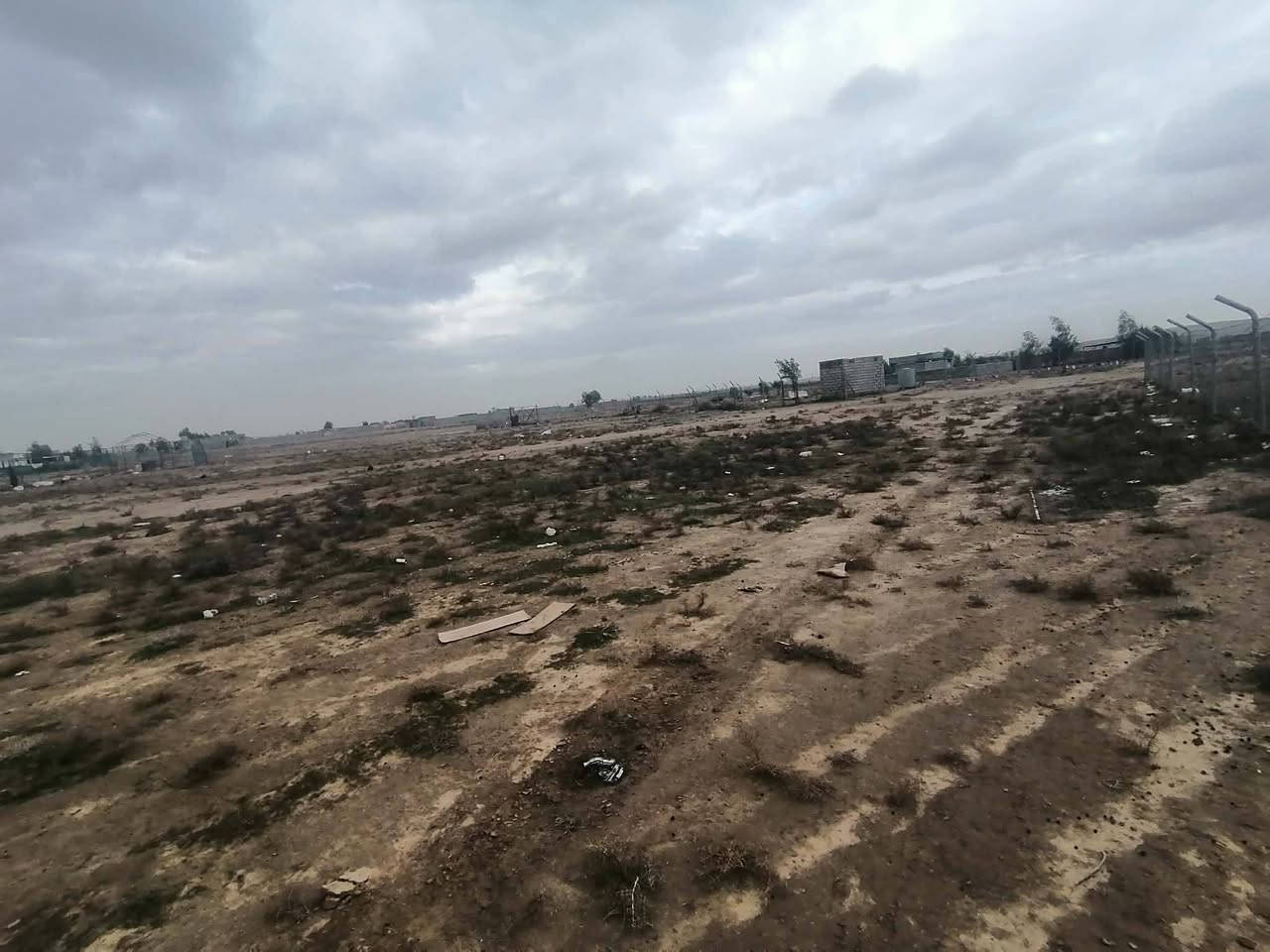 سلام عليكم مكلف بلنشر
أرض للبيع مساحتها ٦٨٩متر المكان حاوي القيارة
سند ٢٥ من گيعان النجم يم خان إيهاب المسلط
السعر ٧ ملايين قفل ما بيها مجال


**إذا كنت صاحب هذا الإعلان وتريد حذفه لأي سبب، رجاءا أرسل رسالة إلى الدعم الفني**