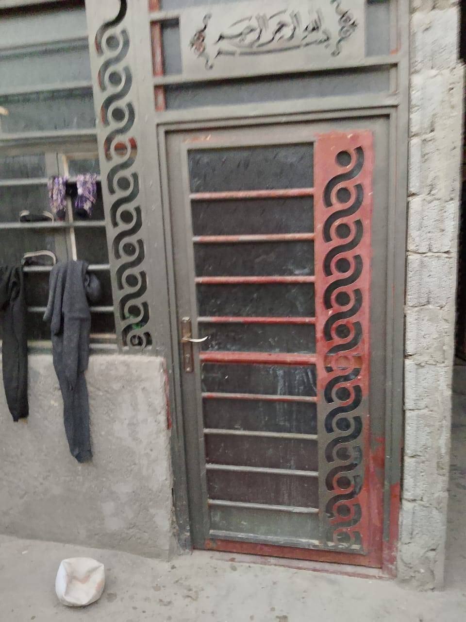 السلام عليكم
 بيت  للبيع زرعي قرب  عامود 134مساحته م  السكف صب كونكريت، بناء بلوك السعر 17وبيه مجال يحتوي على غرفه وصالةوستقبال و مطبخ حمام وتواليت
برة وحمام وتواليت جوة للاستفسار الاتصال على الارقام 
#ملاحظة الرقم👇 الاول بيه وتساب 
***********
***********
