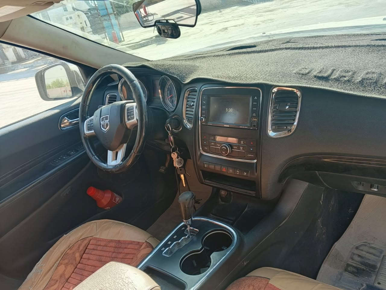 السلام عليكم دورنكو 2012 رقم بغداد باسمي سياره
متجايه عل جهه السايق سياره كامله تبريد كرهبائيه تواير تخم مكينه صار شهر شادهه كير خير من الله سياره اي نقص ما بيه الله شاهد سعره 120 وبيه مجال مكان ذي قار البطحاء رقم موبايل ***********
