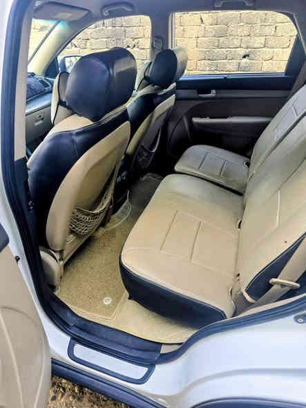 سورنتو 2015
محرك ٦ سلندر
فول ماعدا الفتحة
٧ راكب 
محرك وكير مكفل 
تخم تاير   
تبريد ٣ قطع  
رقم بغداد دولي 
كامرة خلفية
تحويل مباشر اي غرامات ما عليها 
التواصل ***********
