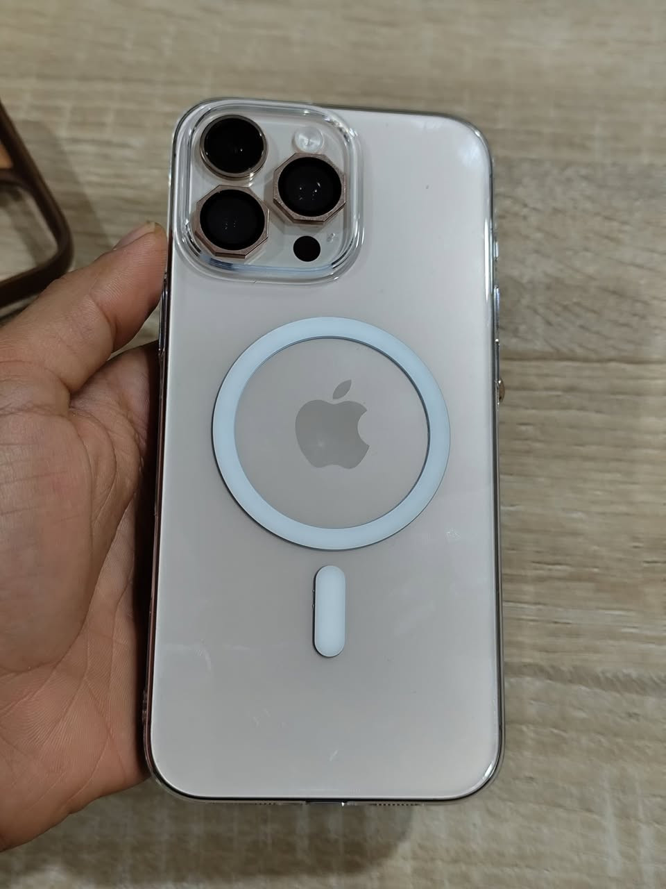 ايفون 16 برو ماكس 256 بطارية 98 نضافة 100‎%‎ بعده بالضمان مال ابل ستور السعر مليون وخمسمية وبي مجال

*********** 
البصرة _قضاء الزبير
