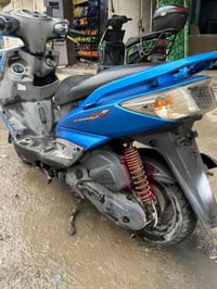 دراجة سكنكس فحل رمبة مصلي شهر منزلها كلشي بيها ممبدل ولا برغي مكفوله و...