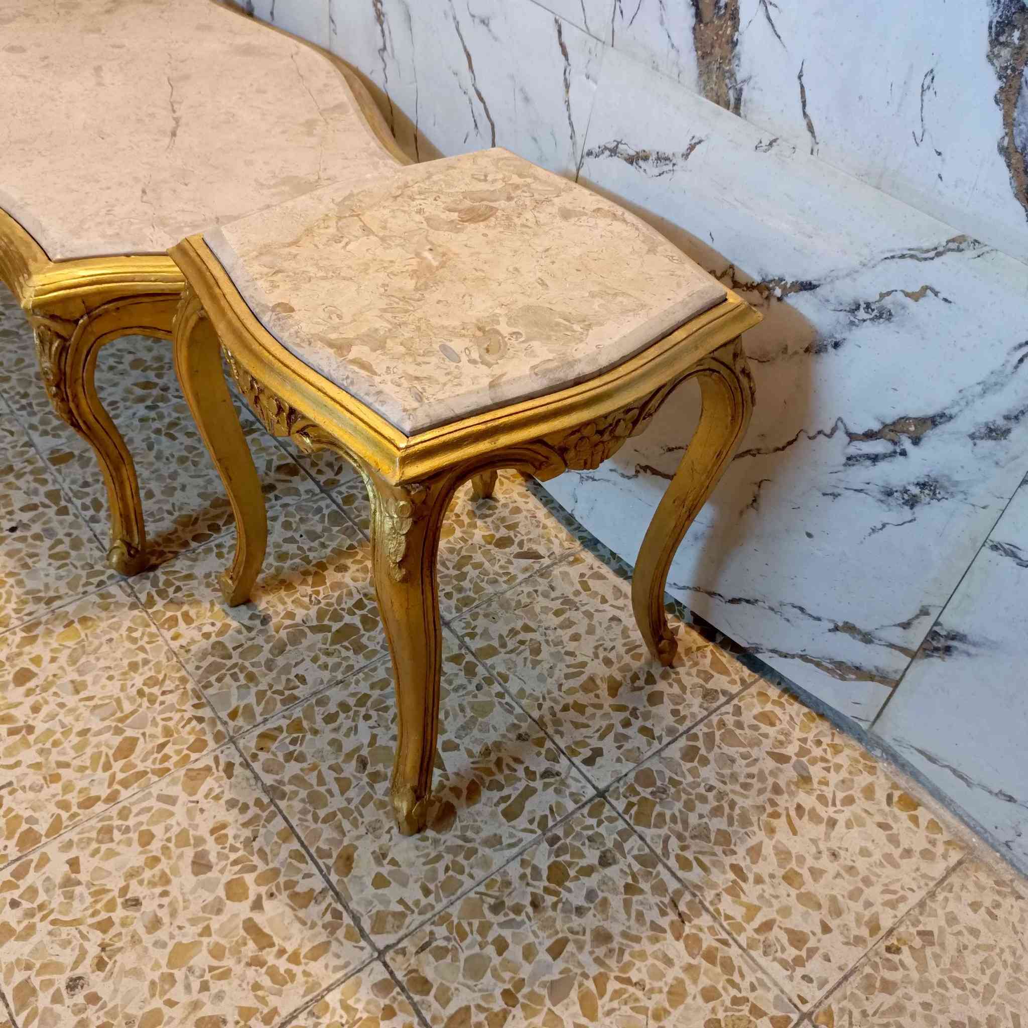 طبلات  4 + طبله وصطيه نضيفات اي ضرر ما بيهن مرمر سعر 150 عنوان الحبيبيه بغداد, العراق


**إذا كنت صاحب هذا الإعلان وتريد حذفه لأي سبب، رجاءا أرسل رسالة إلى الدعم الفني**