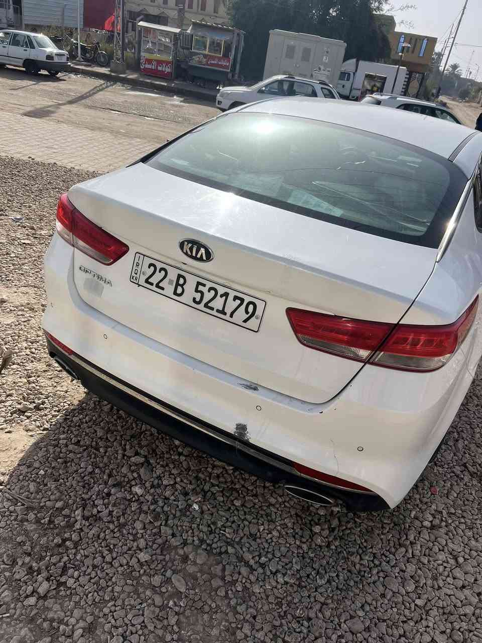 أوبتيما خليجي 2018 محرك2400 / بصمة/ حساس وبقية المواصفات ماعدا البنوراماً/ مكفولة مكينه وضربة / بيها باردات تكحيل شخوط  بدون ضربة 
وبيها نقاط حالوب خفيف بالقمارة فقط
رايدها ١٦٧ وبيها مجال 
مكاني الديوانية/ السنية
***********
