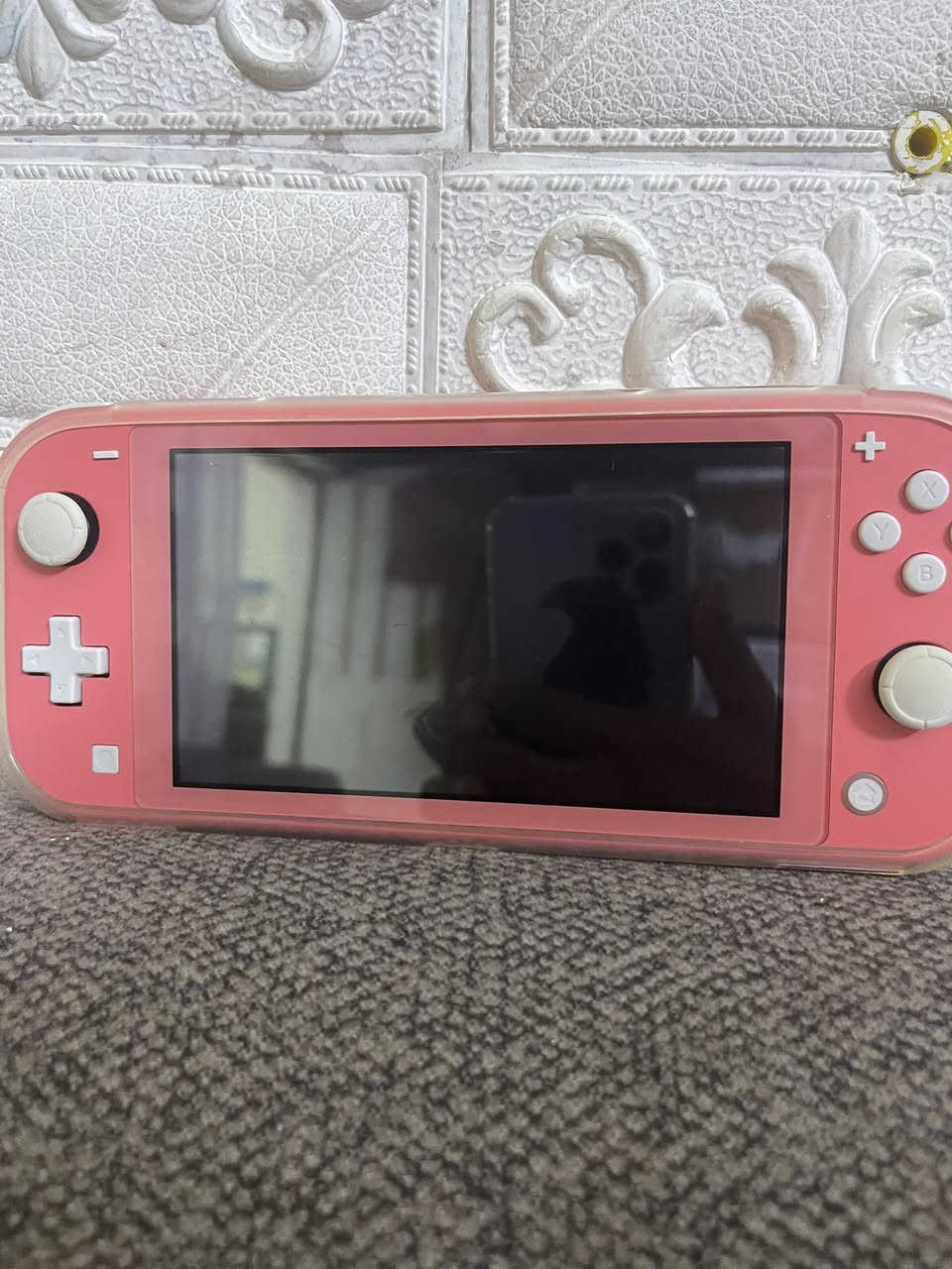 لبيع مع شاحن اصلي  عندي توصيل سعر 150


**إذا كنت صاحب هذا الإعلان وتريد حذفه لأي سبب، رجاءا أرسل رسالة إلى الدعم الفني**