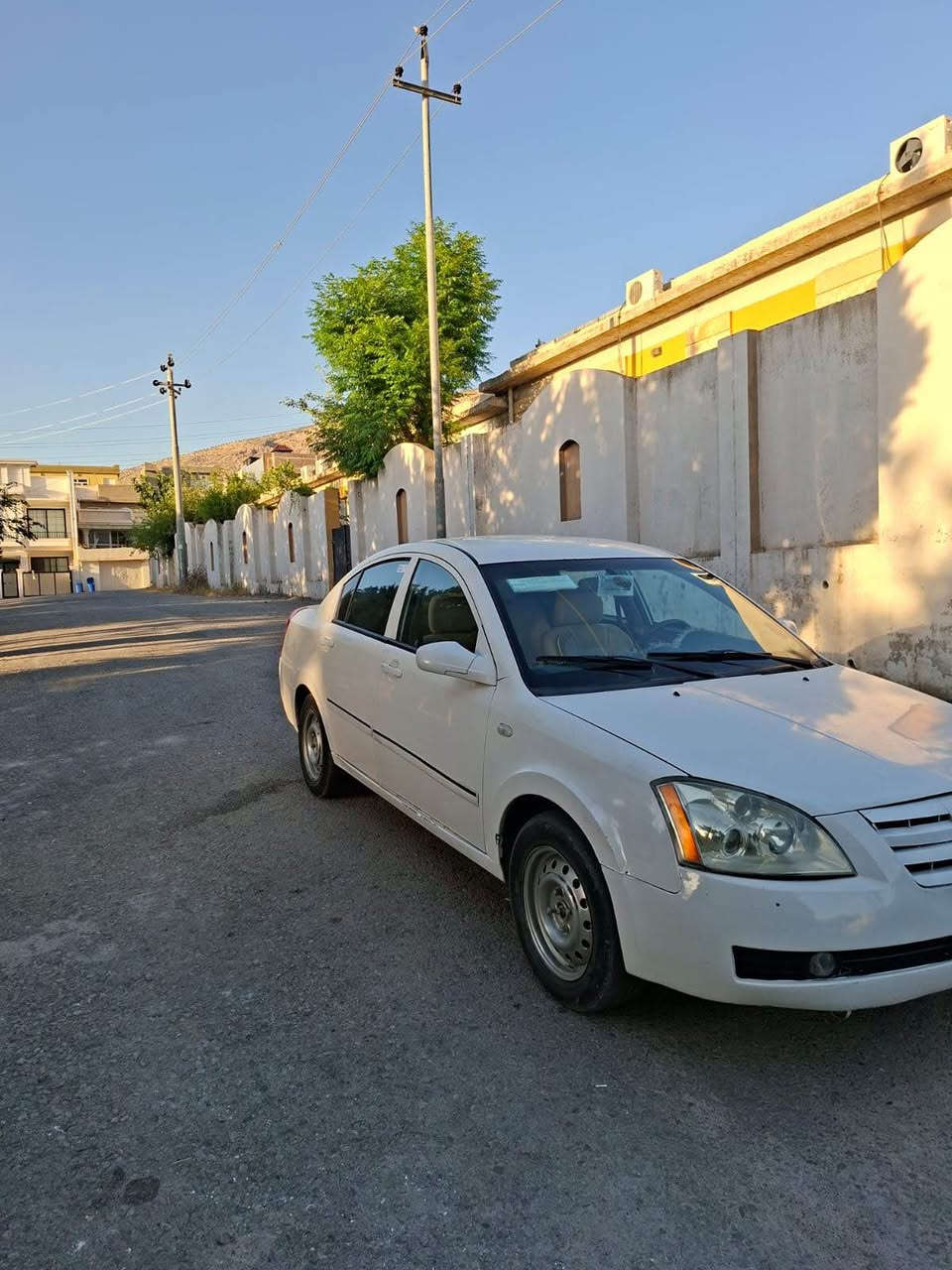 شيرى A5 
2008
هه زوو پاكانه سه نه وى به شه رت
گيرو مه كينه به شه رت 
سارد🥶گه رم به شه رت 
كاراباتى هه موو مه جوده ته قه و ره قه به شه رت 
سياره كه مالى دوسته 
سحر ٣٠ گه لا محاملكى برايانه 
ره قم ته فؤن *********** سوران, أربيل
