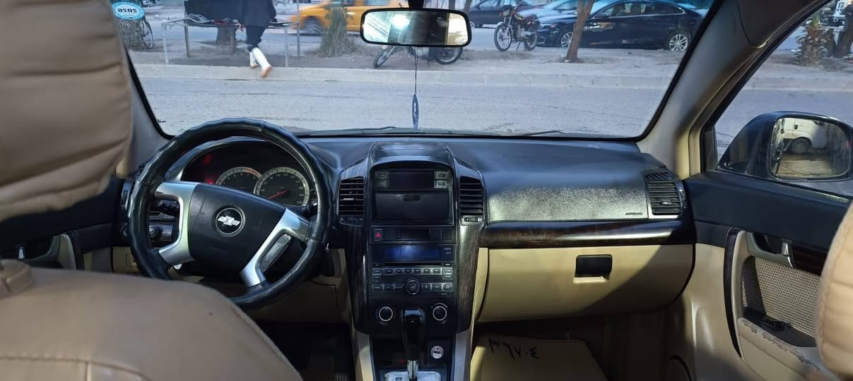 للبيع شيفروليه كابتيفا 2007
محرك 6v المرغوب 
گير اوتوماتيك 
فئة الكامل مواصفات 
رقم اربيل الجديد 
سنوية باسمي لل2030 /9
تحويل مباشر أو وكالة 
مكان السيارة كركوك 
كوبون بانزين بيها 
السعر 76 وبيها مجال 
وللاستفسار اكثر الاتصال على الرقم 
*********** هاتف 
*********** واتساب

