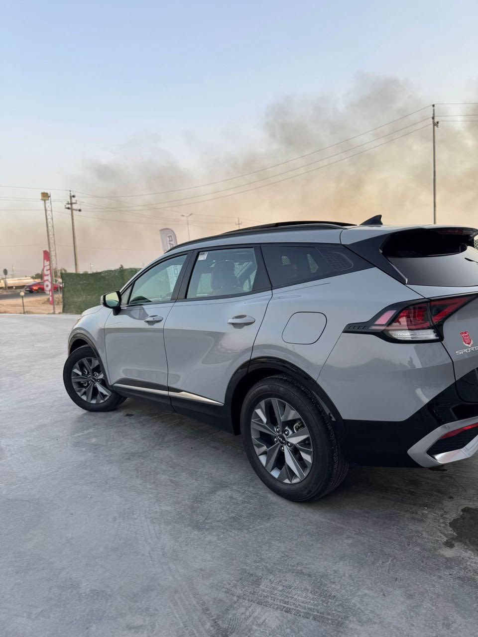 مرحبا اخوان 
كيا سبورتج ٢٠٢٤ لون مميز فئه sx فول داخل احمر بانوراما كشن جلد وباقي المواصفات معروفه رقم بغداد دولي ماشيه ٢٢ حادث بابين فقط السياره جديده صور الحادث داخل المنشور السعر ٢٣٢ وبيها مجال العنوان بابل المسيب حي المعلمين 
*********** المحاويل, بابل
