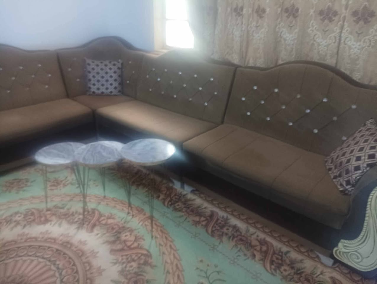 كنتور خشب ٤ ابواب نضيف كلش مابي اي اضرار سعره ٢٢٠ العنوان بغداد الحرية
سبلت ١ طن سعره ٢٥٠ 
كونفيرا سعرها ١٢٥ العنوان بغداد الاعضمية 
سرير طابقين سعره ١١٠ العنوان العامرية
تخم ٩ مقاعد تفصال ويا طبلات سعره ٢٥٠ العنوان بغداد الوزيرية 
كنتور ٥ ابواب سعره ٣٥٠ العنوان الحرية


**إذا كنت صاحب هذا الإعلان وتريد حذفه لأي سبب، رجاءا أرسل رسالة إلى الدعم الفني**