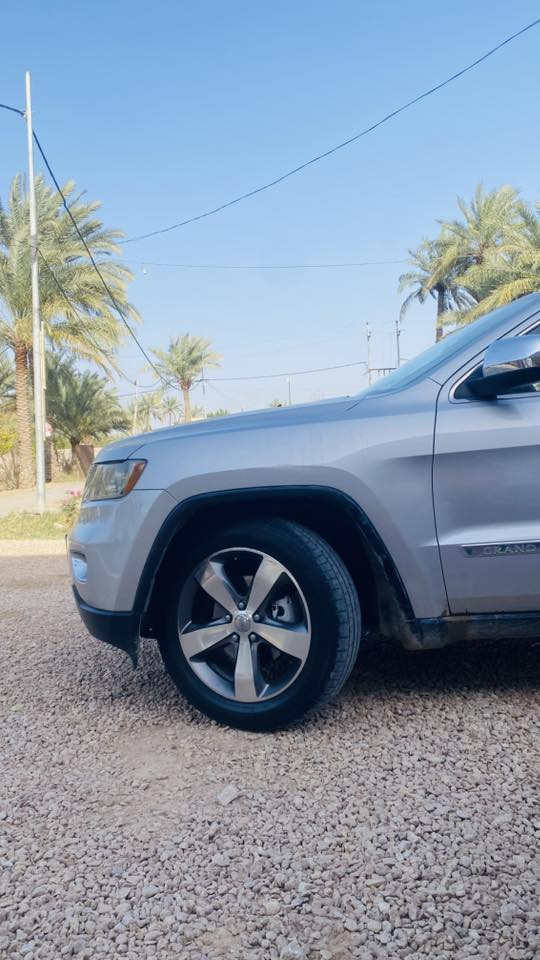 للبيع او مراوس اودي q7
جيب  لاريدو 2011 كليين
كفاله من الدعاميه للدعاميه كفاله عامه  عدا هلال الباب الخلفي صبغ مقدار شبرين اثر طخه الباب من تحت التريشه يعني ربع الباب من تحت صبغ فقط الباقي مكفول
 سياره بلاديه وضع شركه
جديده بمعنئ الكلمة مال جناي شرط الفحص والسونار وين مايعجبك افحص
رقم بغداد [ جديد وهزه جديده بسمي. شرط تحويل
حجم المحرك: 3600
 ، 6 سلندر
 كير ومكينة مكفول
قطعتين تبريد ثلج شرط
مقاعد جلد بلادي لونين
تول ويل المرغوب
ماشيه 200الف كيلو متر حقيقي شرط 
تحكمات استيرن
كشن سائق كهرباء + مساج
شاشه قلاب +سيدي 
كامرة خلفية  
بصمه تشغيل +تشغيل عند بعد
لايت زينون 
 بلكات + ادامه منضومه البانزين كله جديد 
السياره جديده بمعنئ الكلمه ،مال جناي
السونار مرفق 
اخوان كلشي موجود بالسوك 
والي ما يريد يشتري لا يعلق بارك الله فيكم 
السعر/165$ مجال بسيط جداً 

رقم(***********)
