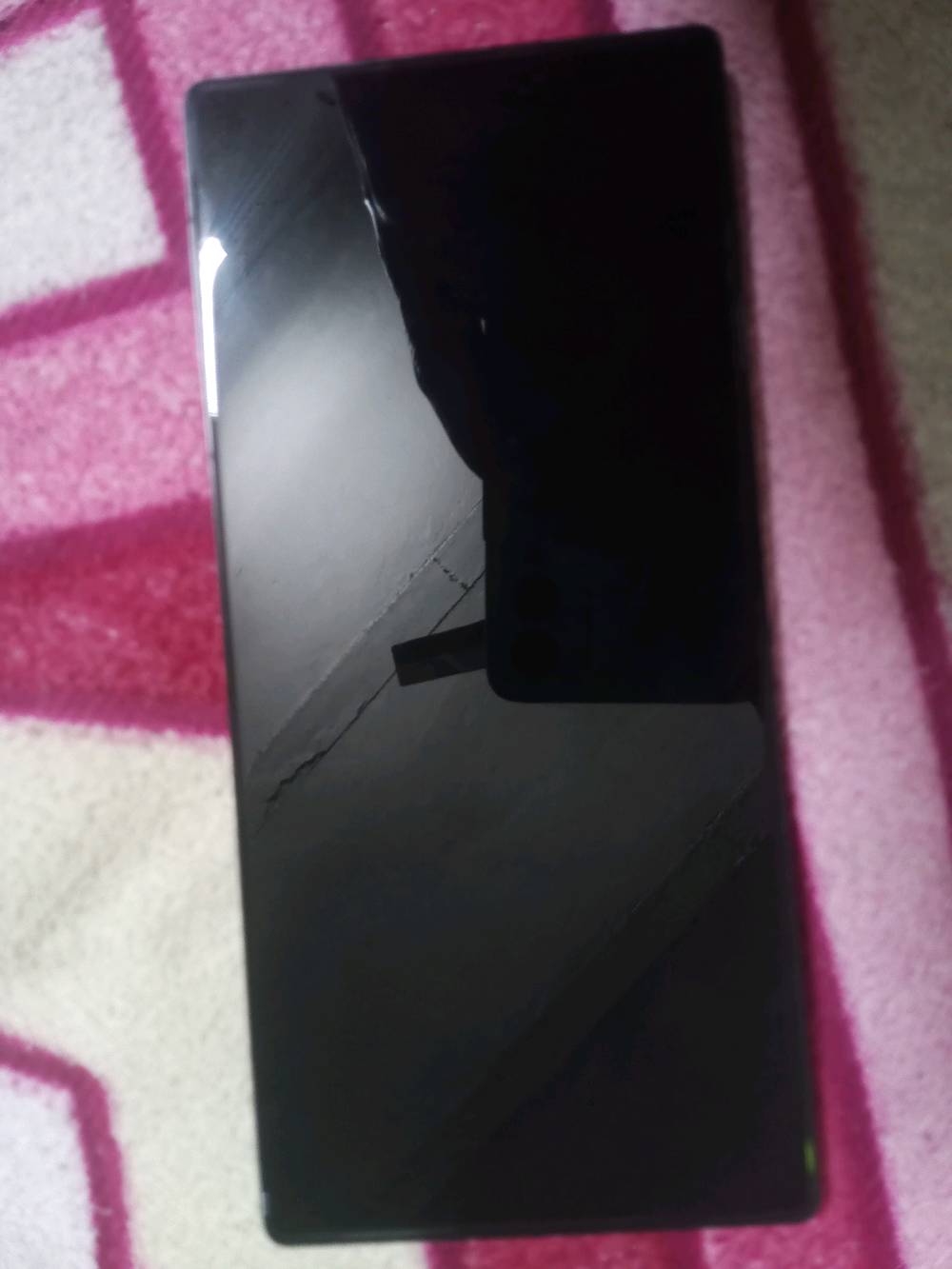 ريد ماجك 10 برو اس رام 16 ذاكره 512 جهاز غني عن التعريف الجهاز كلش نضيف كل غراضه كامله عنواني بغداد سلمان باك 