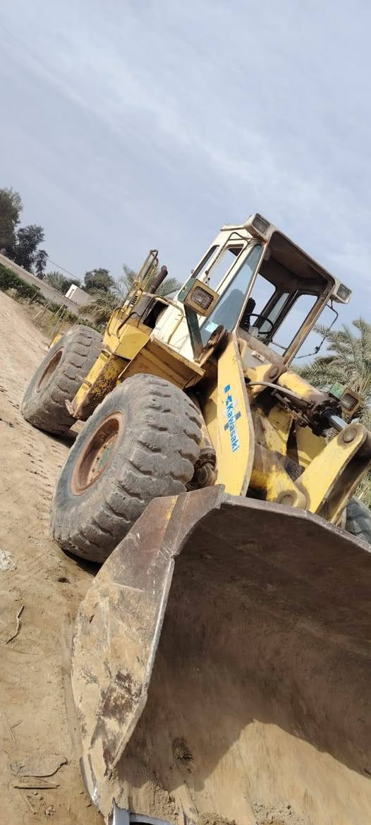 سلام عليكم شفل كاوسكي للبيع حجم 80سنويه بسمي ذي قار  
موقع واسط الصويره استفسار خاص معه هاذا الرقم
مكلف بل نشر 

 ***********
