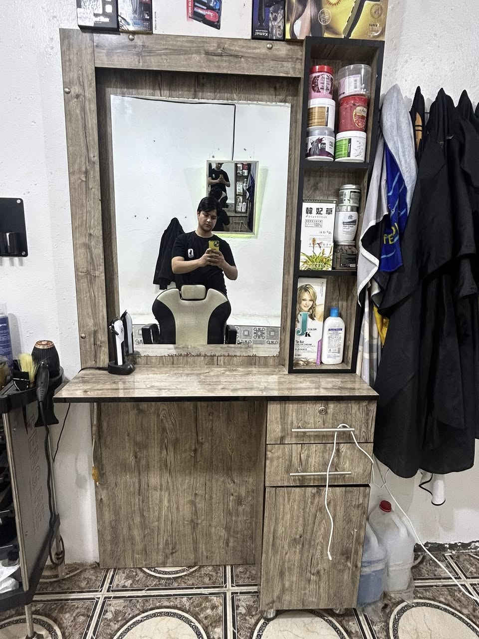 سلام عليكم غراض للبيع ميوزه عدد 2 جهاز بخار وعربانه للاستفسار …راسلني او اتصل ***********
