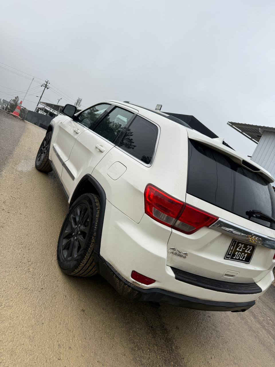 جێب لاریدۆ 2012ساغ ساغ ساغ نمونە سفر 5پارچە بۆیاغ ئەوروپای هەیە بێ ناو گرتن شانو سەقف وەک شوشە بەشەرت 6پستۆن 4×4سوکان ڤۆلیوم شاشە ئایپات کوشن کارەبا ئاوێنە شەفتو هیتەر سەیارەکە بەس ماشەللەی دەوێت گێڕ مەکینە ئەکسل دەبڵ ئەکسل هەموی بەشەرتی سەت فیتەر دەبڵ ئەکسلی ئیشەکات کارەبای جایزە بیان بڕە ماشەللە سعر 83مەجال شوێن سلێمانی ***********////***********
