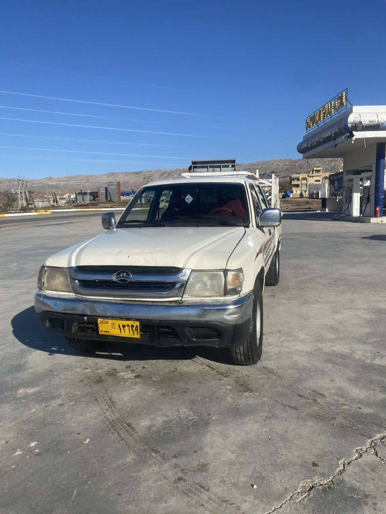 بيكاب دير بؤفرؤشتن 2007ناو سوور كابريته يه كيرو ئه كسل به شه رت مه كينه ى يه ك مه م سه وتى تيايه بؤخاروو سه رفى نيه كاره بايوو كه رمى هه موى ئيشه كات به س جه مجه كه ى له كه ل نيه نرخى 29وه ره قه و كه ميك مه جال شوين كؤيه زم *********** كويسينجاك, أربيل
