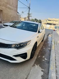 من رخصة الادمن السلام عليكم كيا اوبتيما للبيع 2019 مكفوله كفاله عامه ر...