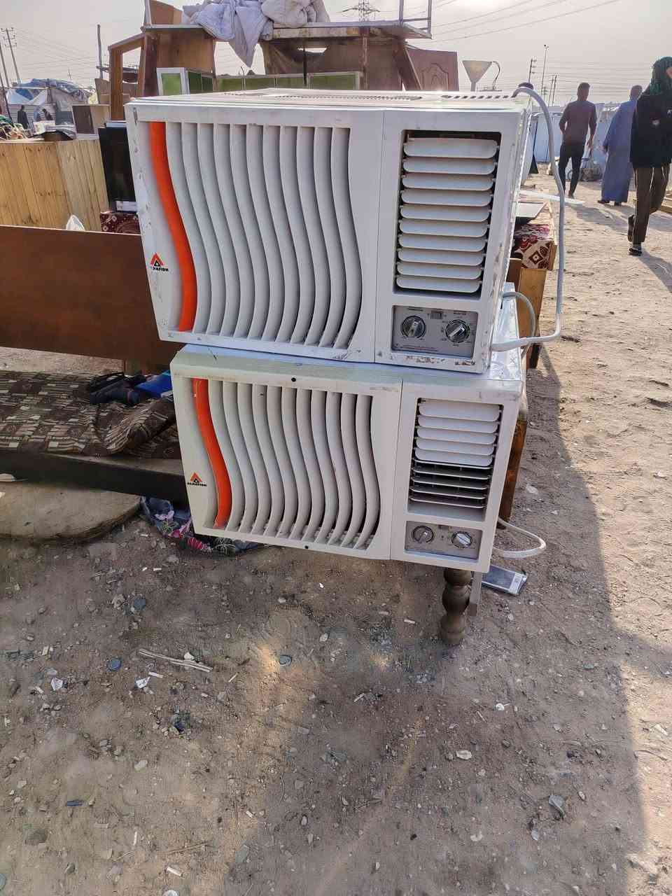 للبيع مستعجل  بوكو ام 6 برو 5Gذاكره 512+الرام 12GB ملحقاته كاملة كفر +كارتون+شاحنه مدة التشغيل شهر 30 يوم مثل ماموضح  السعر 260 وبي مجال حك الجيه المكان نجف مشخاب
تبريد طن نص اصلي جنران البيع 270
مكيف طنين البيع 200


**إذا كنت صاحب هذا الإعلان وتريد حذفه لأي سبب، رجاءا أرسل رسالة إلى الدعم الفني**