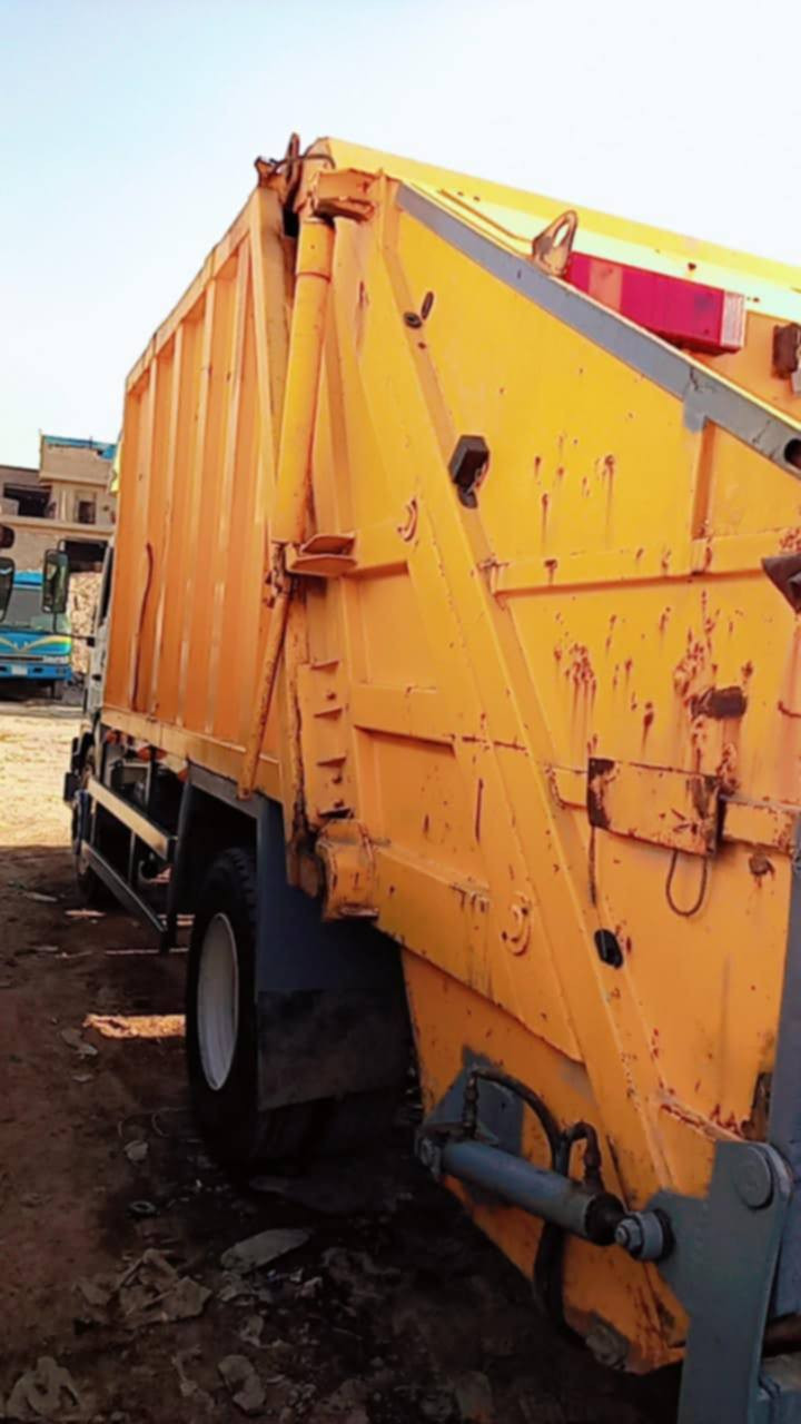 سلام عليكم فولفو كابسه نفايات موديل 91رقم بغداد تخم تأير سياره جاهزه مال عمل صاحب السياره ***********
