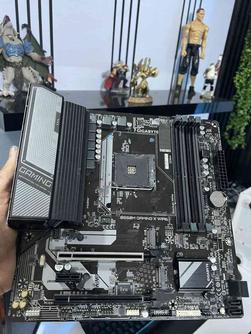 مذربورد gigabyte b550M gaming x wifi 6
اوبن بوكس ١٥٠ الف


**إذا كنت صاحب هذا الإعلان وتريد حذفه لأي سبب، رجاءا أرسل رسالة إلى الدعم الفني**