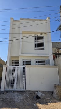 مشتمل طابقين • طابو صرف • ١٠٠م