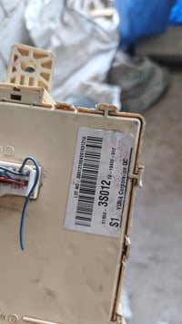 قاعدة فيوزات داخليه سوناتا ١١ لل١٤ خليجي جديده لوك حاوية السعر ١٠٠ وبي...