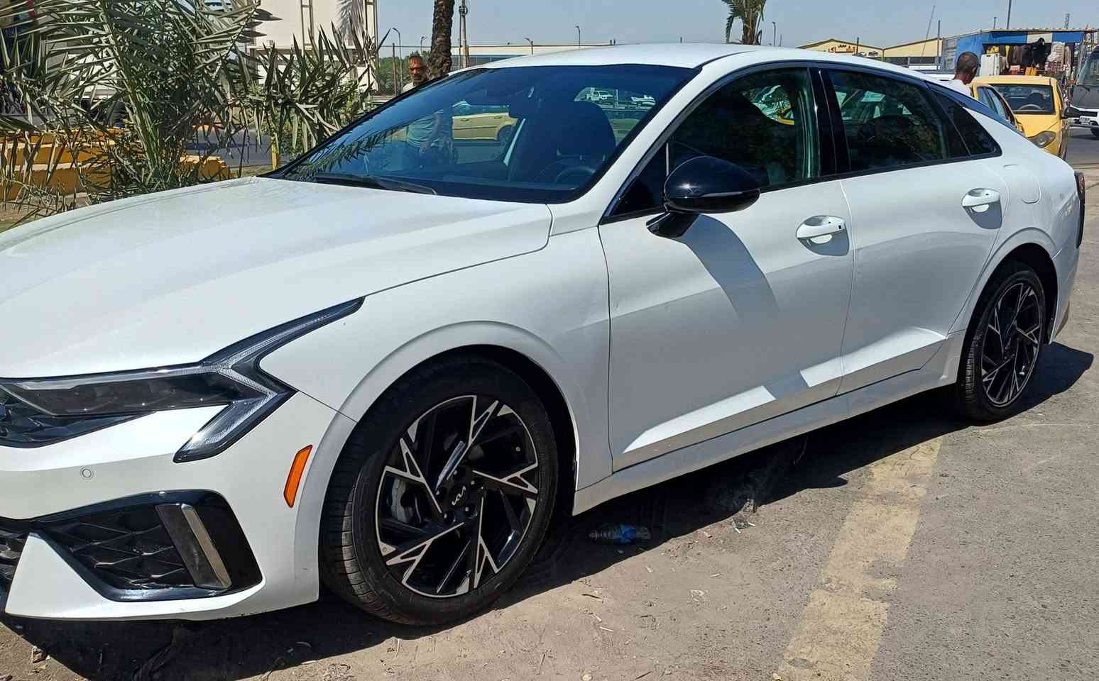 كي فايف موديل 2025جيتي لاين حادث داخل المنشور تبديل باب وجاملغ المسافة لمقطوعه 7500ميل مكان سياره بغداد لبلديات رقم ***********
