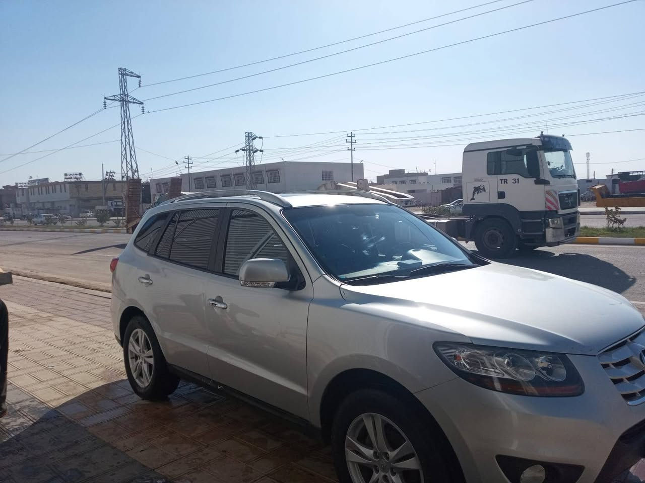 السلام عليكم سنتافيه ٧ راكب رقم شمالي طبق الأصل سياره جاهزه ما بيه ي نقص كصه وحده فقط الاتصال ***********\السعر ٤٧ وبيه مجال
